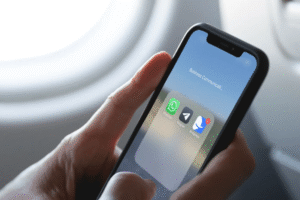 How WhatsApp Web compares to Telegram Chinese app for international communication needs right now 